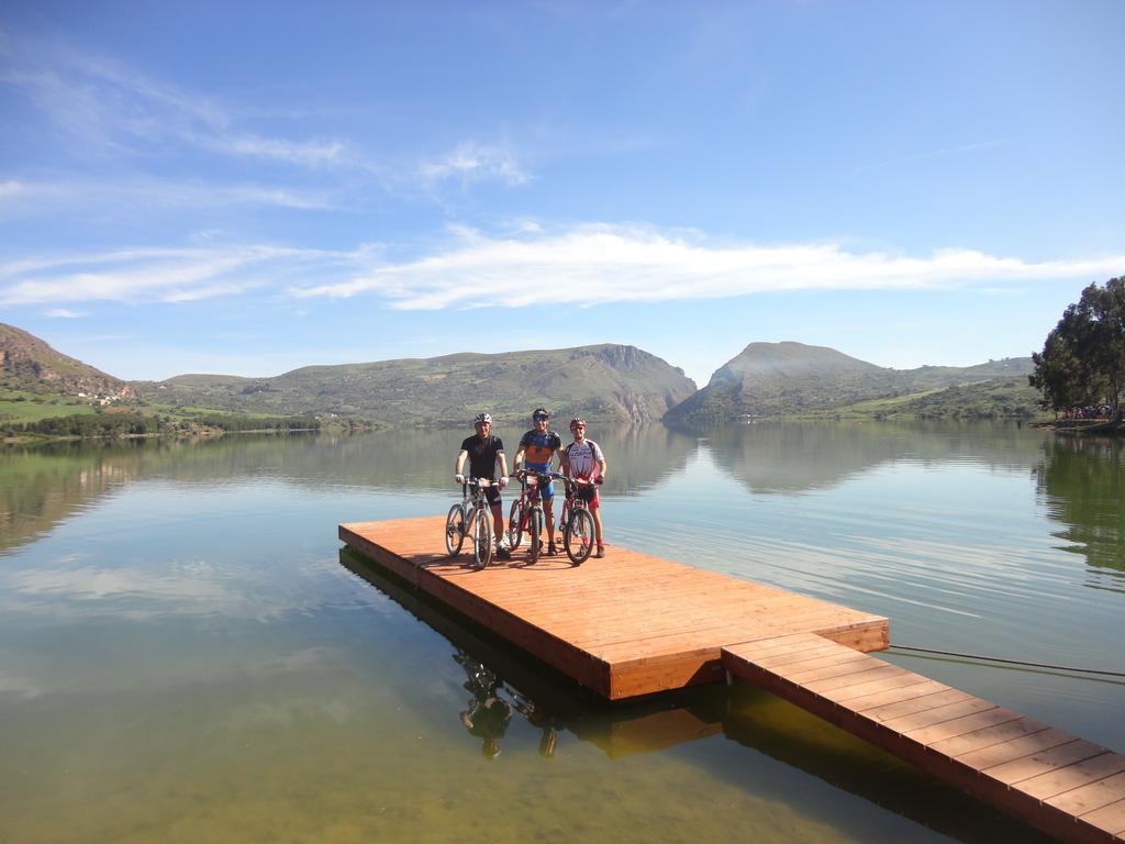Casa Vacanze Caccamo Santa Lucia Ngoại thất bức ảnh