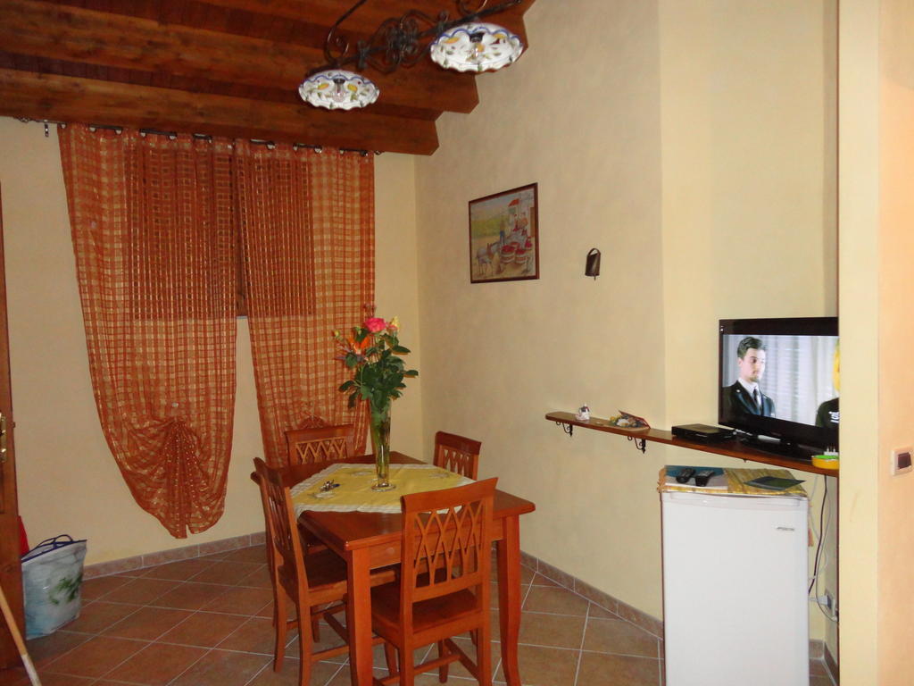 Casa Vacanze Caccamo Santa Lucia Phòng bức ảnh