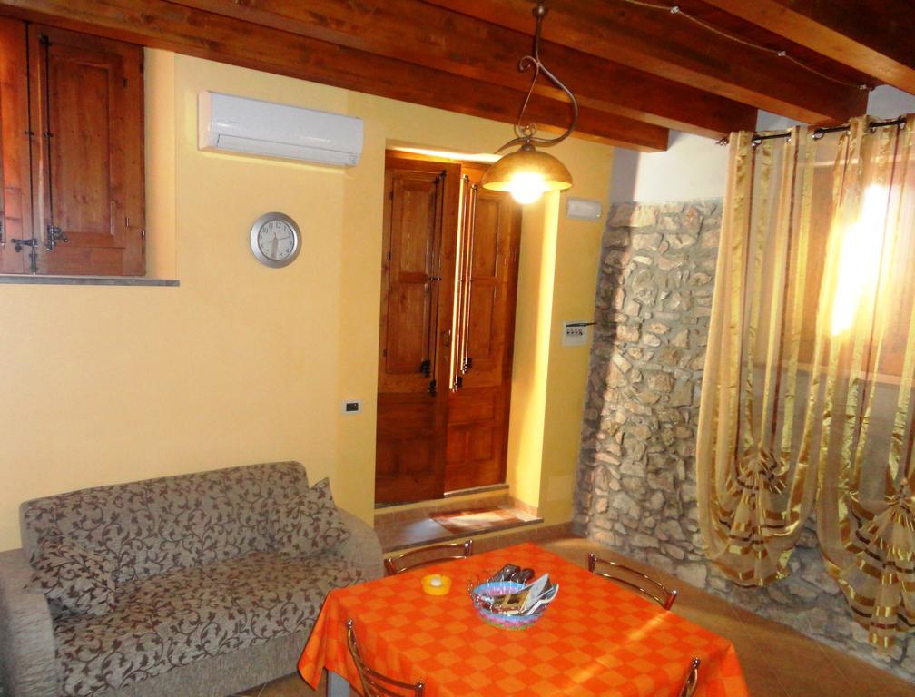 Casa Vacanze Caccamo Santa Lucia Phòng bức ảnh